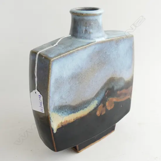 STUDIO POTTERY SLAB VASE H.250mm, SIGNED 