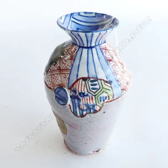 AARON SCYTHE POTTERY VASE H.153MM