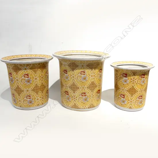SET 3 GRADUATED CHINESE PLANTER POTS LARGEST 300MM