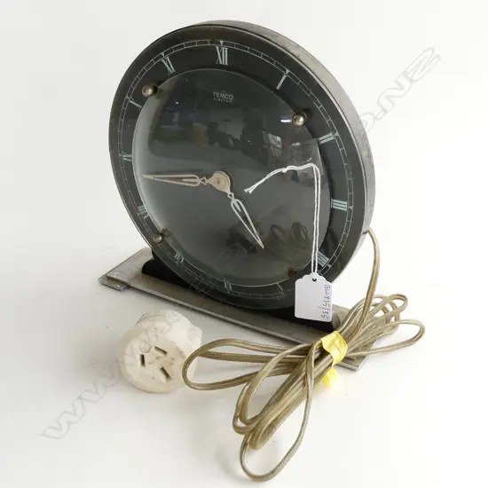 ART DECO  TEMCO CROME  ELECTRIC MANTLE CLOCK H210MM