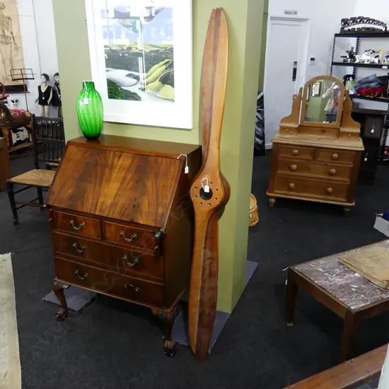 VINTAGE 8 HOLE LAMINATED PROPELLER BLADE, CHIPPING TO ONE END L.1865mm