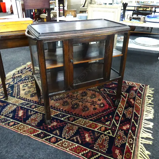 EDWARDIAN OAK DRINKS TROLLEY WITH GLASS CABINET UNDER L. 850MM