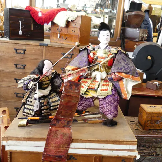 PAIR OF SAMURAI DOLLS GLASS EYES BOX DATED 1927 H. 410mm & 240mm