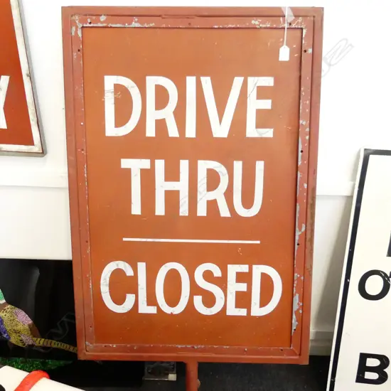 VINTAGE SIGN 'DRIVE THRU ENTRY' H1300MMW670MM