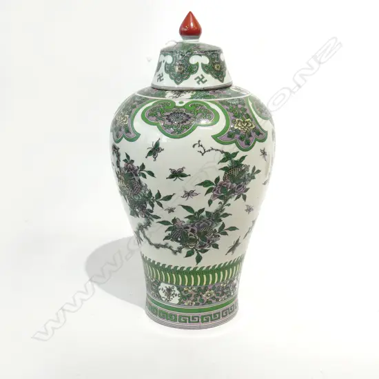 LG ORIENTAL FAMILLE VERTE LIDDED JAR H.390mm