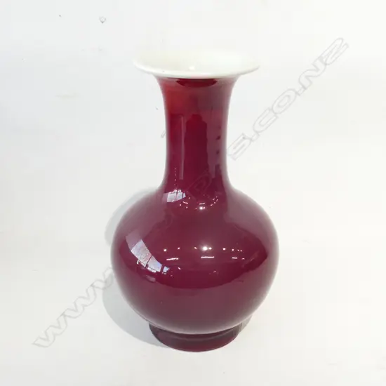 CHINESE OXBLOOD VASE H.300mm
