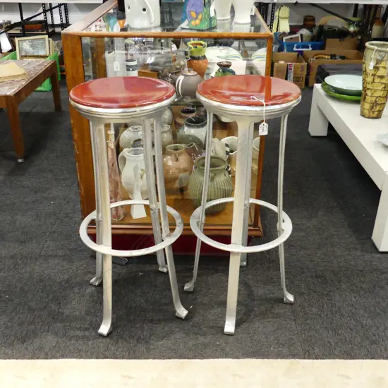 PR ALUMINIUM TALL STOOLS WITH RED SEATS 