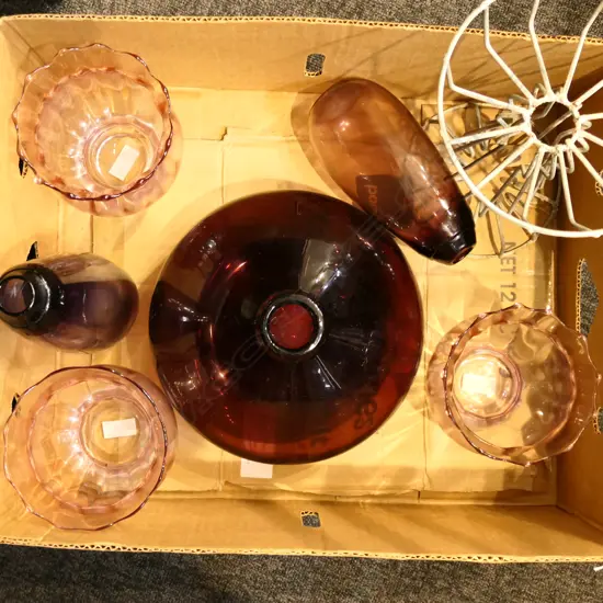 BOX ASST. ART GLASS; PR HYSTERIA FRANCE ETC