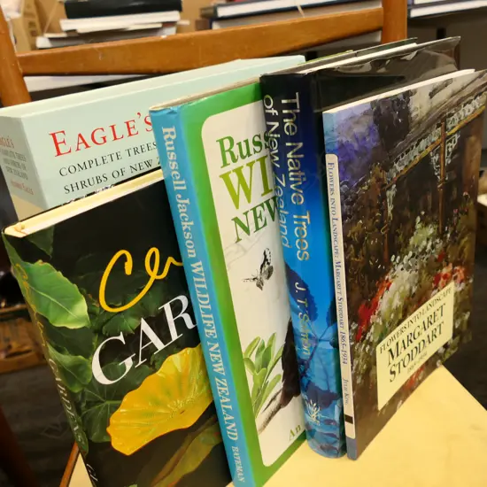 NZ FLORA & FORNA 4 BOOKS & 1 2 VOL SET EAGLE'S COMPLETE TREES & SHRUBS OF NZ