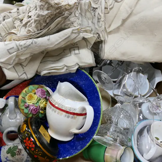 LOT ASST CHINA /GLASSES/WORCESTER/ NAPKINS ETC