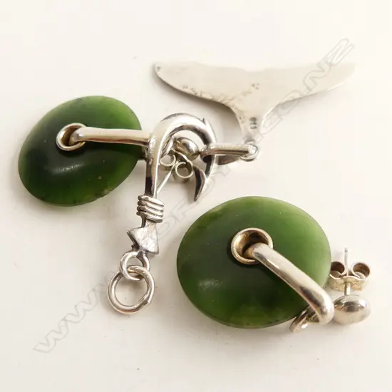 PR SILVER & POUNAMU EARRINGS + HOOK & WHALE TAIL PENDANT