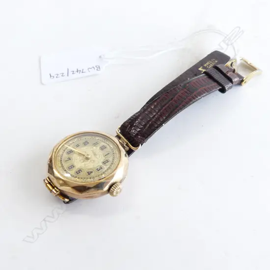 9CT GOLD LADIES ROLEX WRIST WATCH