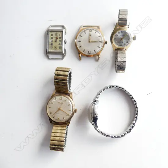 5 VINTAGE WRISTWATCHES 