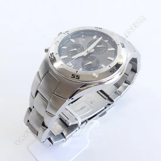 YONGER & BRESSON GENT'S WRIST WATCH (Swiss design French made) WORKING