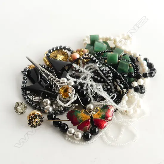 BAG COSTUME JEWELLERY