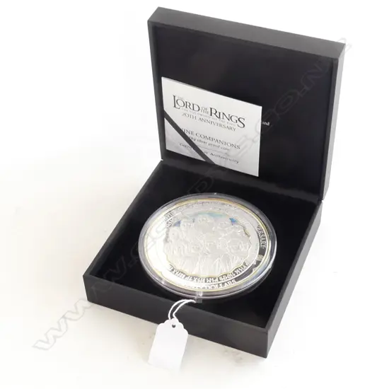 LOTR 20th ANNIV. 1KG .999 SILVER PROOF COIN, BOXED #39/100