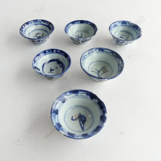 6 ORIENTAL B/W TEA BOWLS 65mm dia chips