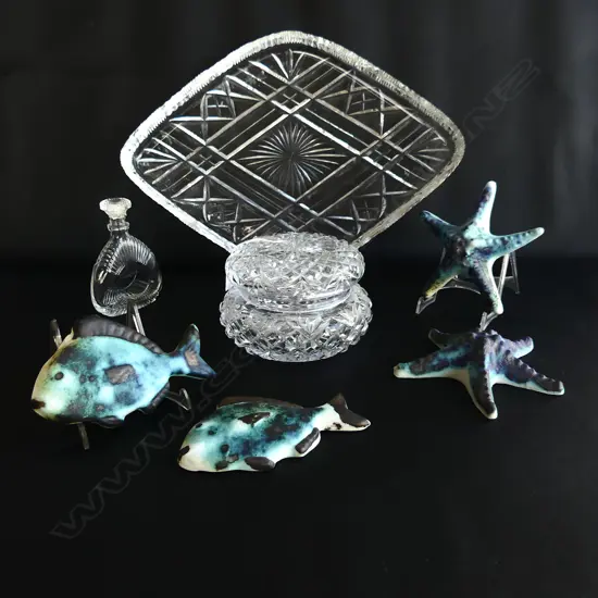 CUT CRYSTAL TRAY + LIDDED BOX + 2 CERAMIC STAR FISH + 2 FISH + scent bottle