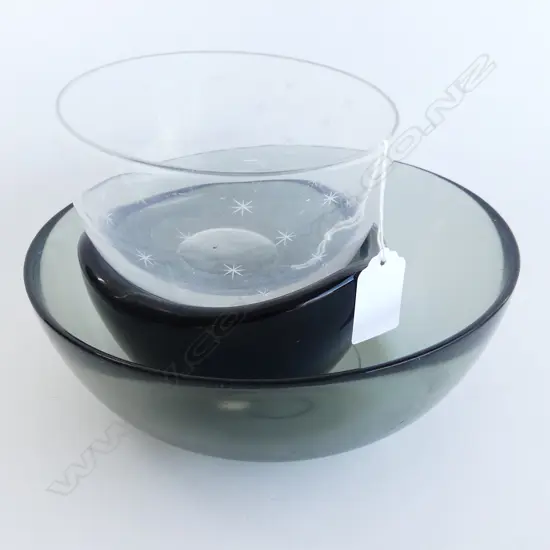 2 SCANDANAVIAN GLASS BOWLS + GEO.III GLASS star cut bowl (tea mixing)