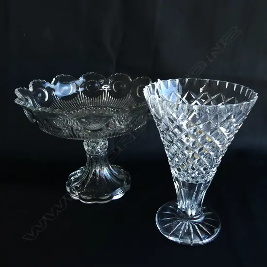 CRYSTAL VASE H.230mm + COMPORT 270mm dia