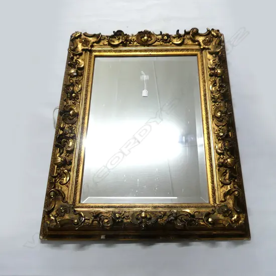 LG ANTIQUE GILT MIRROR, SOME LOSSES 1060x790mm