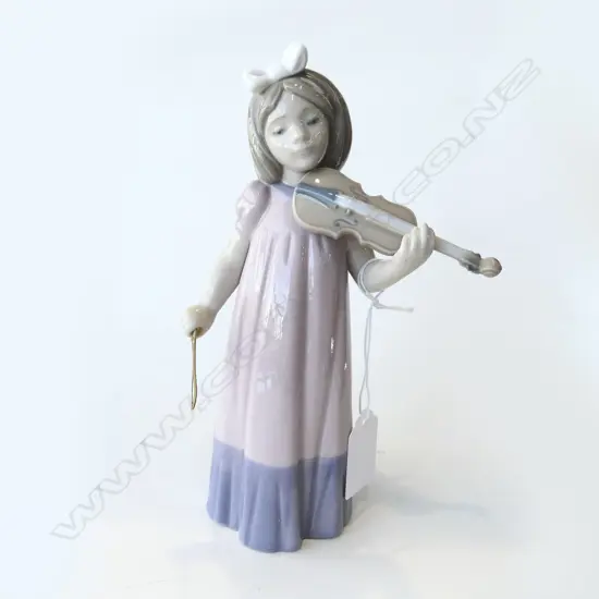 NAO FIGURINE; GIRL w. VIOLIN H.190mm
