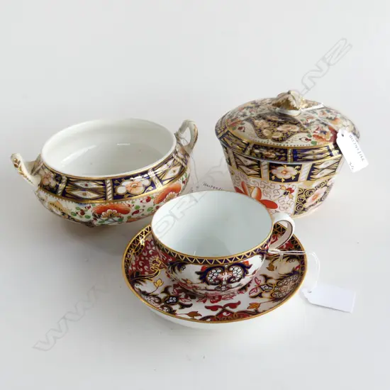 RCD IMARI PAT C/S LIDDED BOWL & 2 HANDLED BOWL DIA 120MM