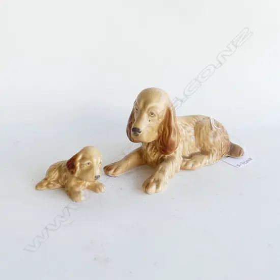TWO SYLVAC COCKER SPANIELS, MOTHER & PUPPY, W.80mm-170mm