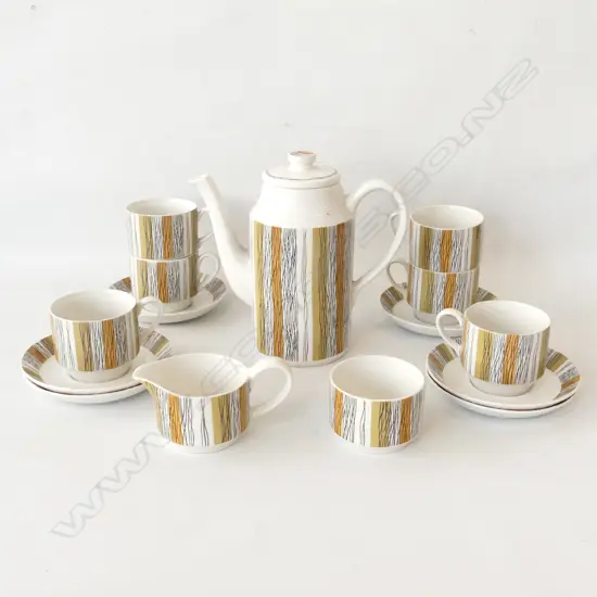 RETRO MIDWINTER PAT COFFEE SET COFFEE POT CREAM SUGAR & 6C/S