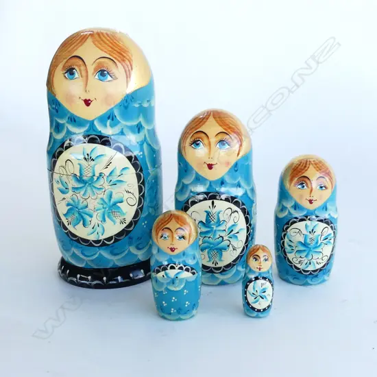 UKRANIAN NESTING DOLLS (5 DOLLS) LARGEST H. 190MM