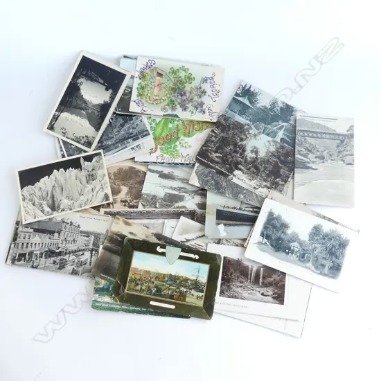 COLLECTION OF EARLY NZ POSTCARDS
