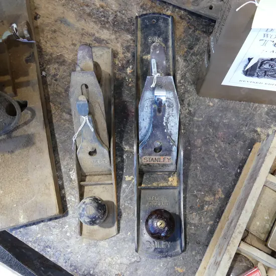 2 STANLEY PLANES NO.6 & NO.5; EX. PAUL BROADBENT WORKSHOP