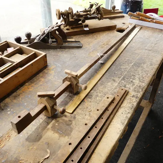 WOODEN SASH CLAMP, 1125mm & BRASS ROD, 1105mm EX. PHIL BROADBENT WORKSHOP