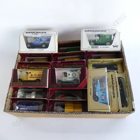 BOX OF 20 MODELS OF YESTERYEAR MATCHBOX CARS