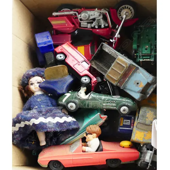SMALL BOX TOYS INCLUDING DINKY CORGY ETC