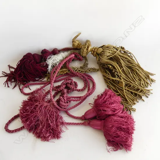 BAG ASST. CURTAIN TIES