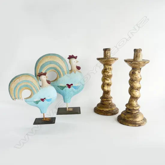 PR PAINTED CARVED WOODEN ROOSTERS H.340mm + PR GILT CERAMIC CANDLESTICKS H.360mm