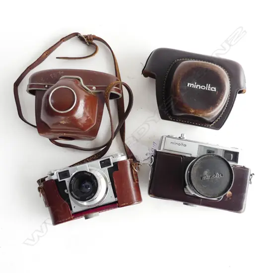 2 CASED 1950S 35mm CAMERAS, LORDOMAT & MINOLTA C, SHUTTERS WORKING 