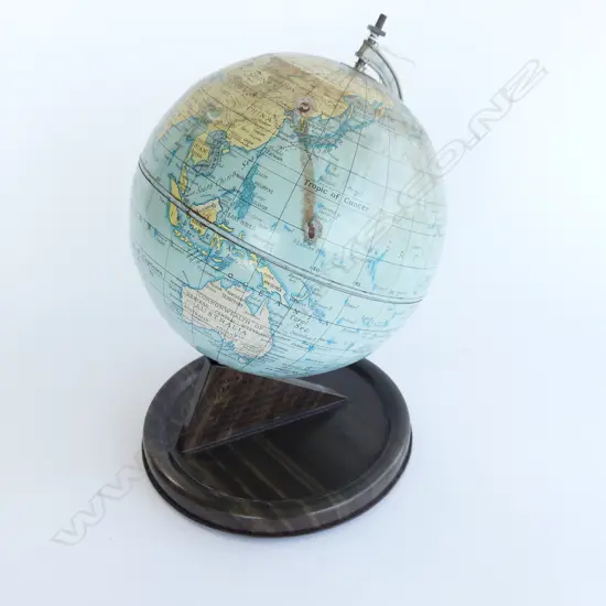 CHAD VALLEY TIN WORLD GLOBE H270MM