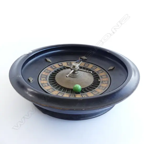 VINTAGE BAKERLITE ROULETTE WHEEL W260MM