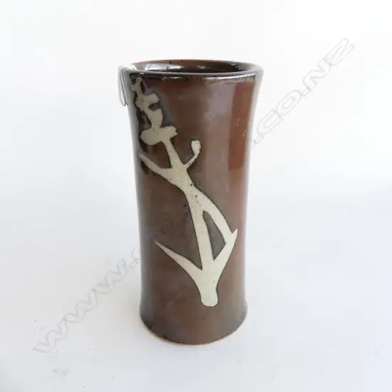 CYLINDRICAL POTTERY VASE IN THE STYLE OF SHOJI HAMADA H. 198MM