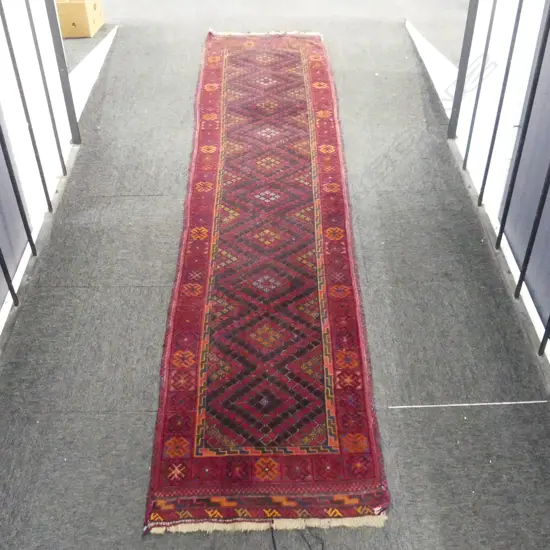 PERSIAN RUNNER L2M700MM W670MM