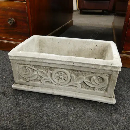CONCRETE GARDEN TROUGH - TUDOR PATTERN. WITH TYPICAL TREFOIL DECORATION. L. 425mm