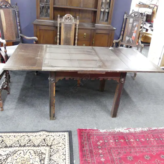 EARLY 20thC OAK DINING TABLE 915x1065x750mm + 2 leaves