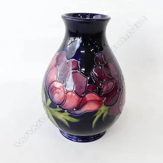 MOORCROFT 'ANEMONE' VASE H.185mm