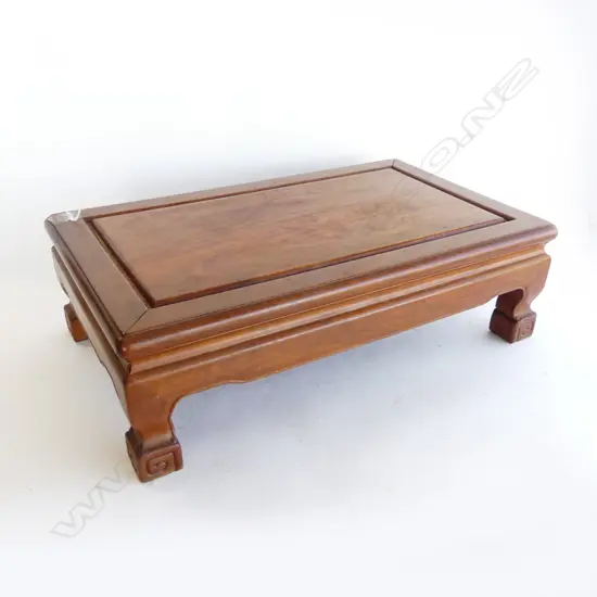 LG ORIENTAL WOODEN DISPLAY STAND 510x300x150mm