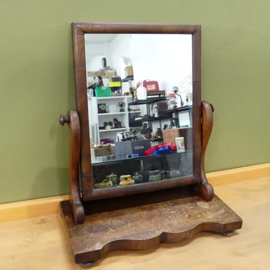 VICTORIAN MAHOGANY VANITY MIRROR W.470mm H.555mm