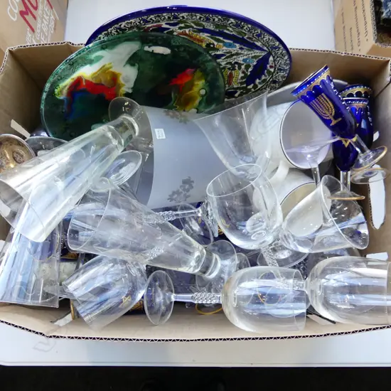 BOX LOT ASST. DRINKING GLASSES, CERAMICS ETC