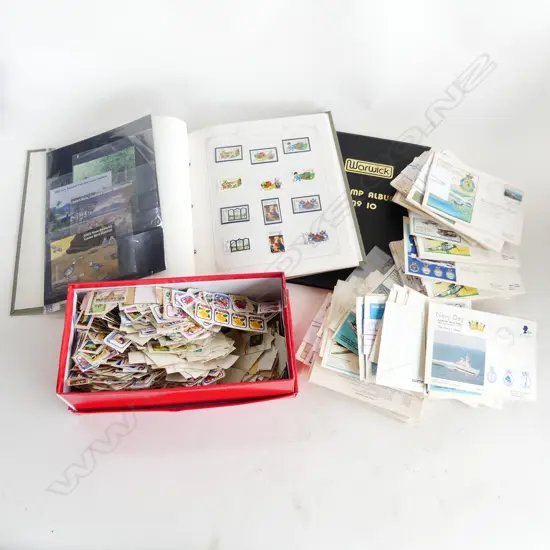 BOX LOT NZ STAMP COLLECTION INCL ALBUMS, FDC & BOX LOOSE STAMPS