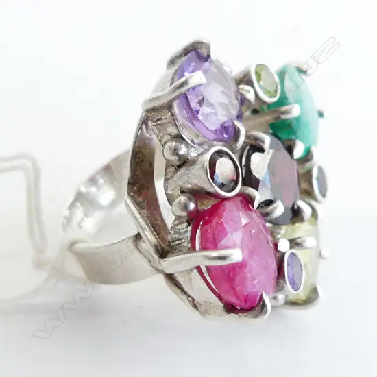 925 SILVER & GEMSTONE RING 19.2 GRAMS 30x30mm